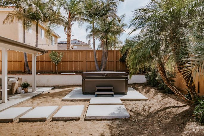 <a href=so-you-ordered-a-hot-tub-now-what__read.html More</a>